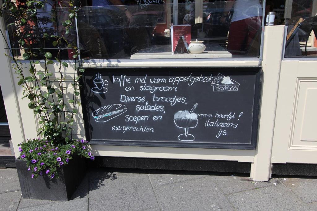 Hotel Restaurant Zeeland Tholen Exterior foto